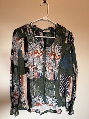 Avara Blouse Womens Medium Boho Patchwork Floral Smocked Neck Long Sleeve